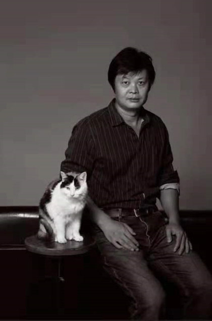 东书房签约艺术家董平：没有情感就谈不上艺术